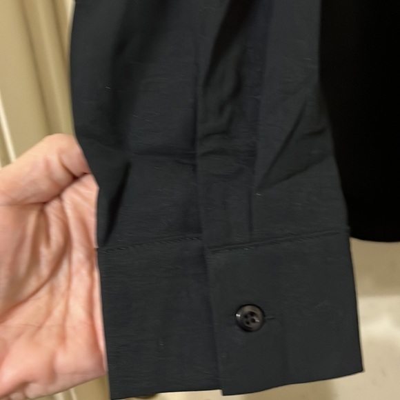 NWT size small black long sleeved v neck shirt - Picture 6 of 7